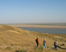 Blick auf den Grenzfluß Amudarya nach Turkmenistan