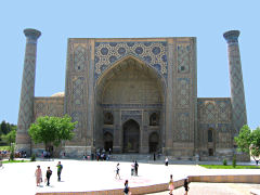 Portal der Ulug'bek-Medrese