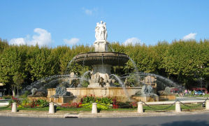 Springbrunnen am Cours Mirabeau in Aix-en-Provence