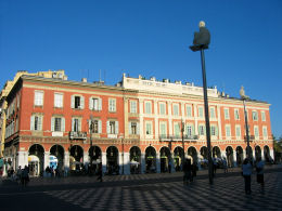 Prachtvolle Jahrhundertwendebauten in Nizza