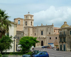 Der Dom Santa Maria Maggiore von Santa Severina