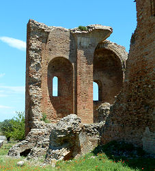 Im archäologische Park Scolacium bei Squillace