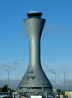 Kontrollturm am Flughafen Edinburgh