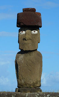 Der am besten erhaltene Moai des Ahu Tahai