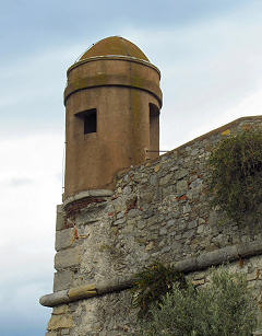 Wachturm am Kastell von La Spezia
