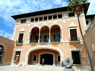 Auf einer Freiterrasse des Palau March