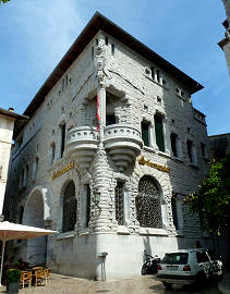Bankgebäude in Sóller