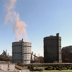 Blick auf das Voestalpine-Gelände in Linz