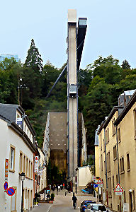 Der 71m hohe Panoramalift Pfaffenthal-Oberstadt bietet schöne Ausblicke
