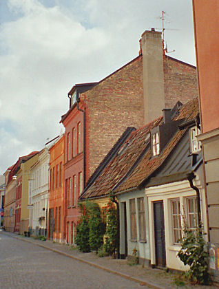 Enge Gassen f�hren aus der Altstadt von Malm� hinaus 